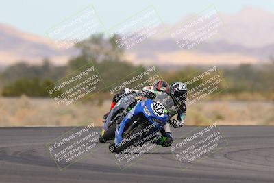 media/Oct-30-2022-CVMA (Sun) [[fb421c3cec]]/Race 6 500 Supersport-350 Supersport/